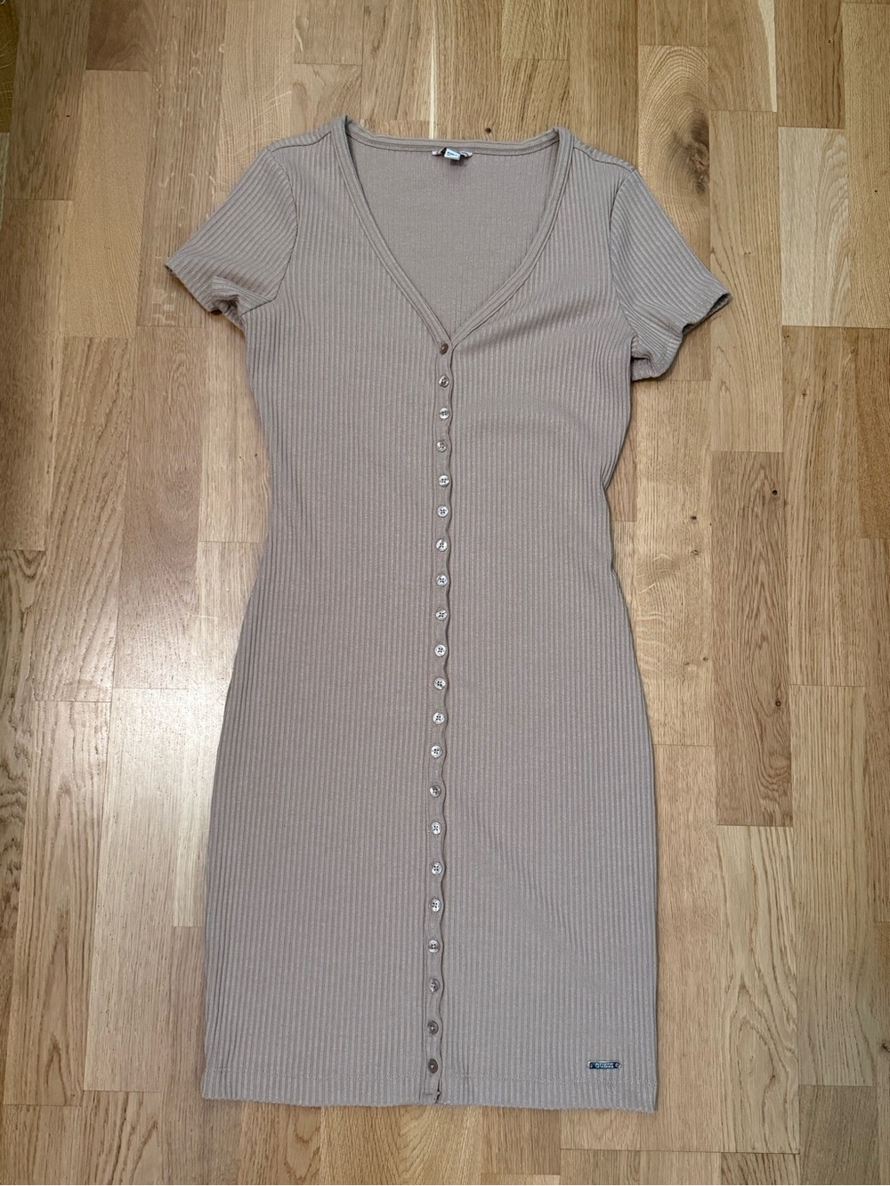 Guess Ribbed Button-Front Midi Dress in Taupe